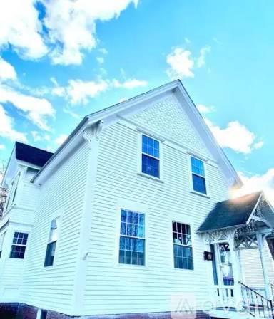 Main picture of 43 West St
