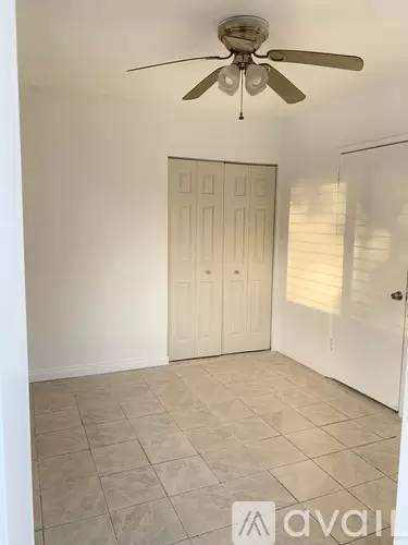 Main picture of 436 NW 15th Way