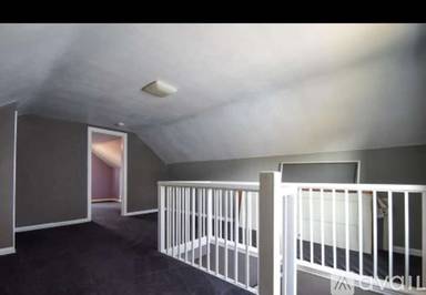 Main picture of 123 E Plum St