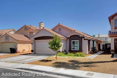 Main picture of 346 Lyon Dr