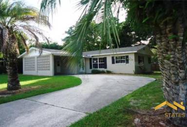Main picture of 708 Dennis Ave