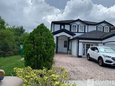 Main picture of 14410 SW 9th St