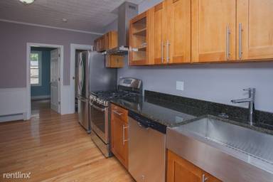 Main picture of 169 Rindge Ave