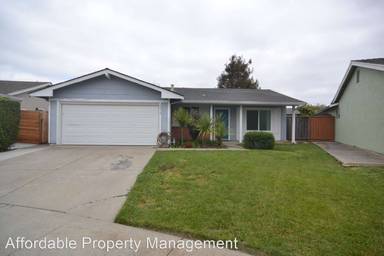 Main picture of 32414 Lake Mask Pl