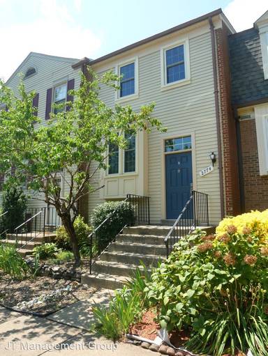 Main picture of 2774 Grovemore Ln