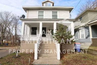 Main picture of 437 Eastern Ave SE