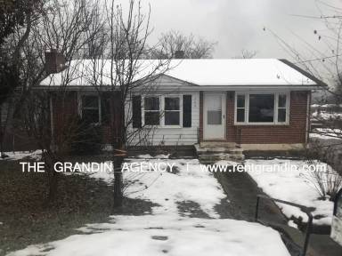 Main picture of 321 Corbin Cir NW
