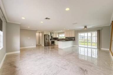 Main picture of 1452 SE 15th Ter