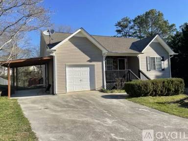 Main picture of 150 Walraven Way SE