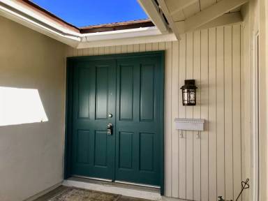 Main picture of 5091 Park Rim Dr