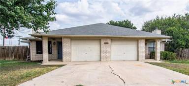 Main picture of 3002 Honeysuckle Cir