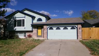 Main picture of 924 Queens Ct