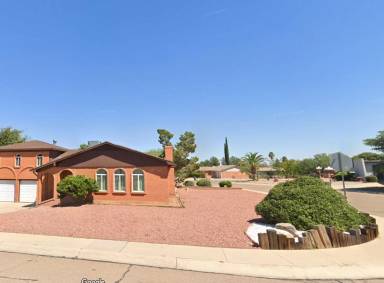 Main picture of 4365 Queens Way
