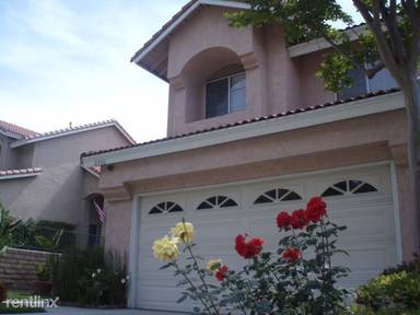 Main picture of 2350 Calle Sabina