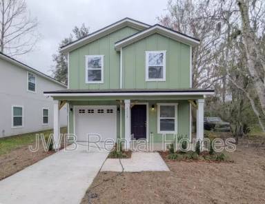 Main picture of 8008 Harding Ave