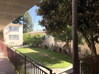 Main picture of 1635 N Hobart Blvd