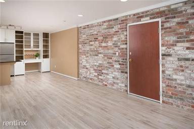 Main picture of 5006 Baltimore Ave