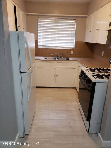 Main picture of 5921 Gaston Ave