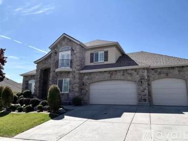 Main picture of 5665 W Piney View Ct