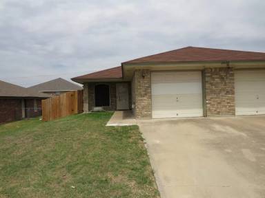 Main picture of 2609 Lucille Dr