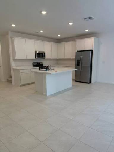 Main picture of 1545 Layla Crossing Ave