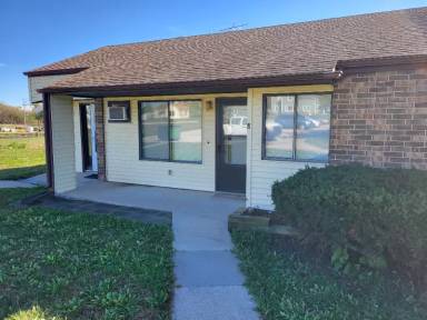 Main picture of 311 E Main St