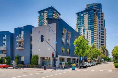 Main picture of Atria Condos