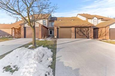 Main picture of 6560 Ridgefield Cir