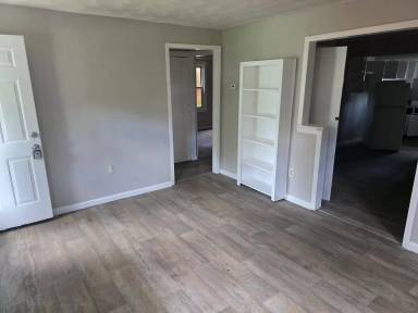 Main picture of 603 Cooper Dr