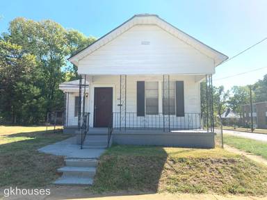 Main picture of 601 3rd St N