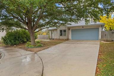 Main picture of 1908 Matagorda Dr
