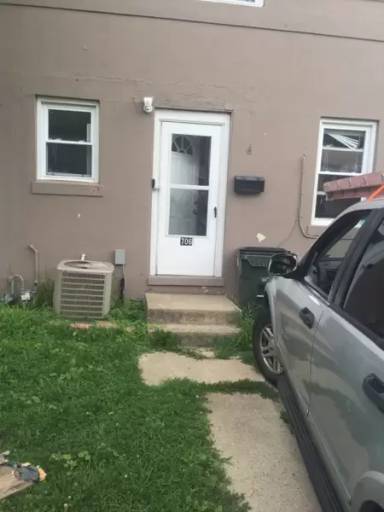 Main picture of 706 Concord Ct