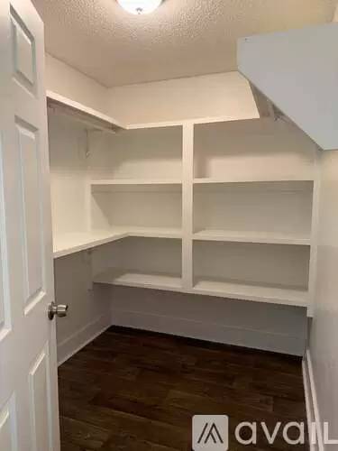 Main picture of 8551 Ederville Rd