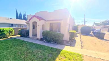 Main picture of 263 N Palm Ave