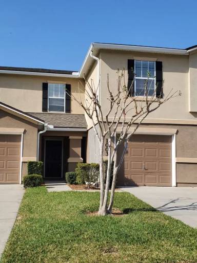 Main picture of Lake Ridge Villas North