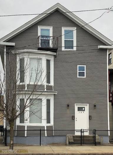 Main picture of 149 Douglas Ave