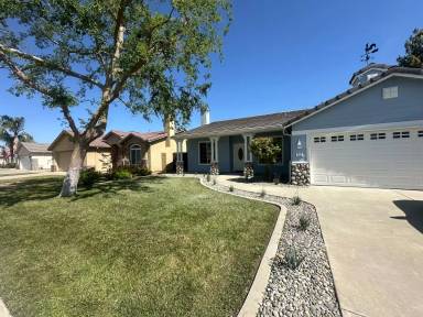 Main picture of 1026 W Willow Dr