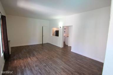Main picture of 620 S Sweetzer Ave