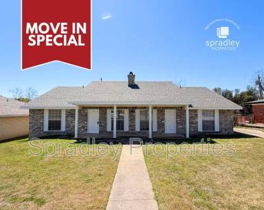 Main picture of 3705A Ivanhoe Dr
