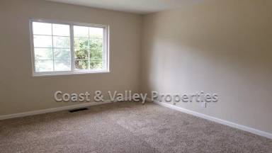 Main picture of 752 Carmelita Dr