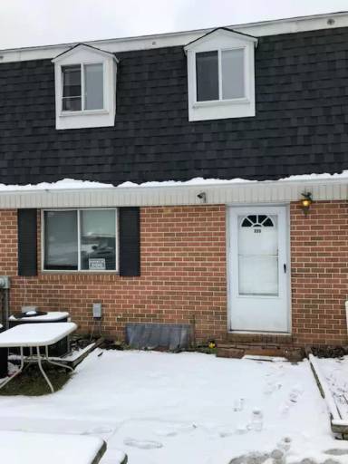 Main picture of 231 Melrose Ct
