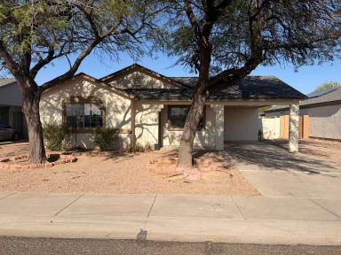 Main picture of 1041 S Matilda St