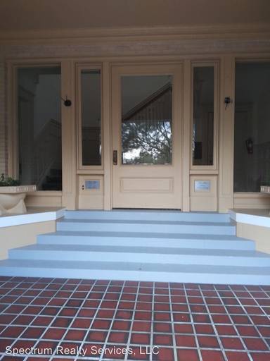 Main picture of 1617 Riverside Ave
