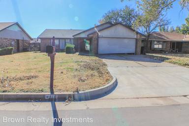 Main picture of 616 NW 117th St