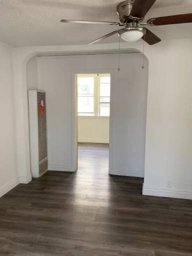 Main picture of 1448 S Cochran Ave