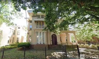 Main picture of 604 Chapel St