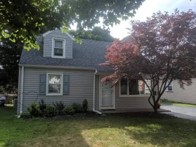 Main picture of 114 Wood Rd
