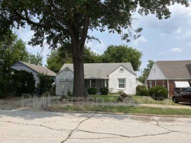 Main picture of 2535 N Boston Pl