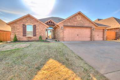 Main picture of 19217 Garden Creek Ln