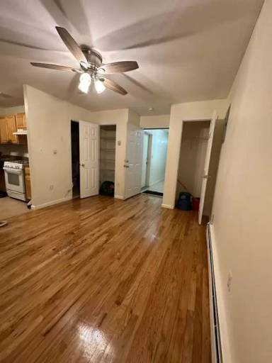 Main picture of 1309 Vreeland Ave